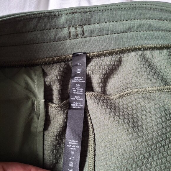 Men's Lululemon Joggers - Picture 6 of 7